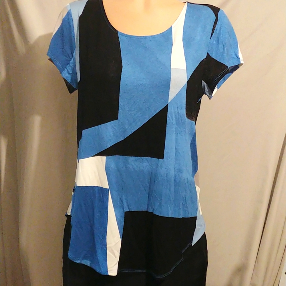 Blue multi abstract tunic blouse.